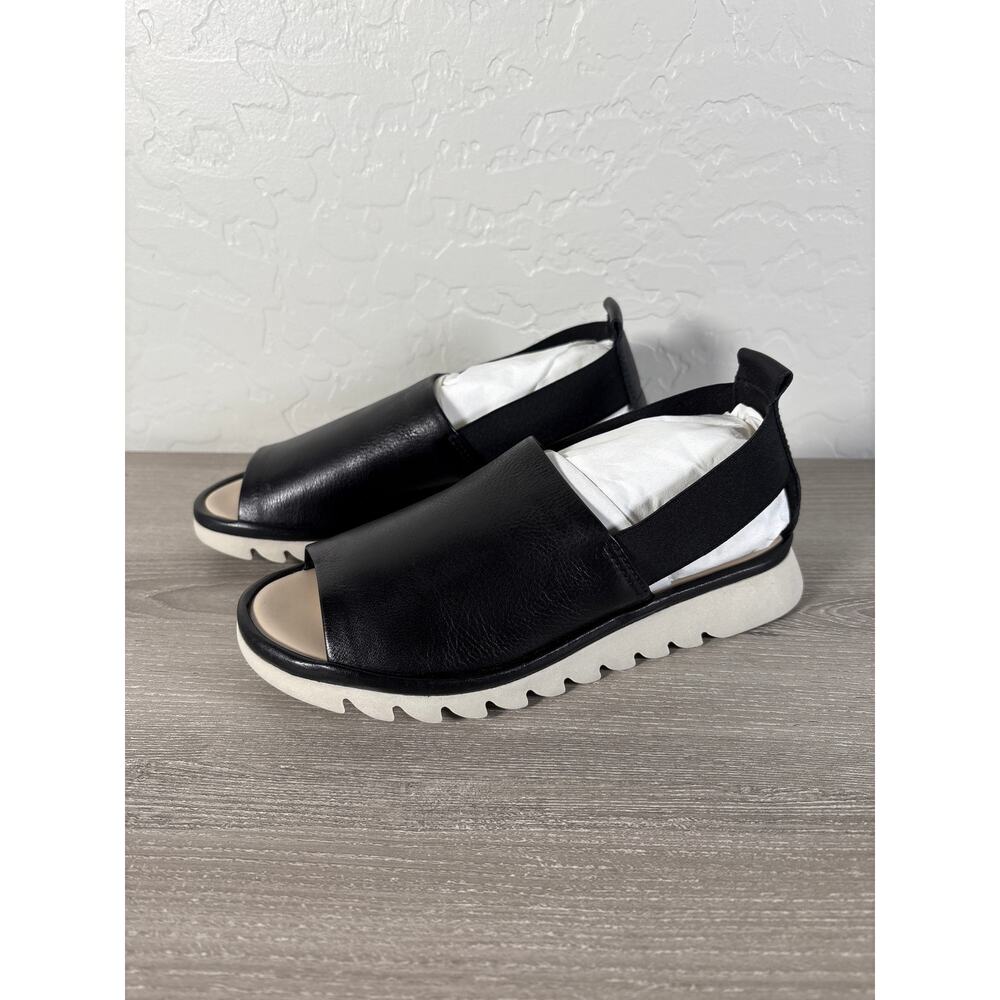 The Flexx Shoreline Black Leather Peep Toe Sandals - 5.5 Medium‎ New in box